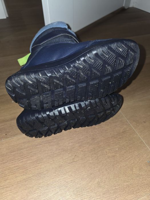 Śniegowce adidas rozmiar 32, ciepłe, wodoodporne Czekanów • OLX.pl