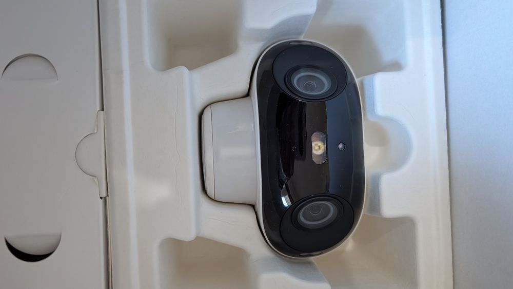 Camera de vídeo vigilância Reolink Argus 4 Pro com painel solar