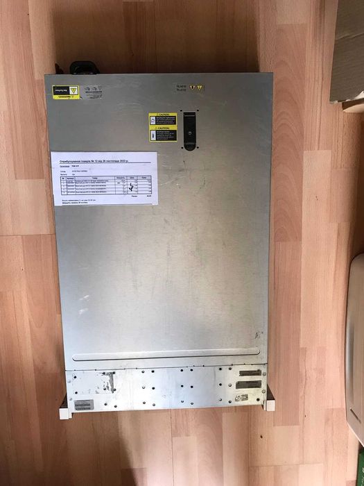 HP ProLiant DL380p Gen8 (2U Rack Server)