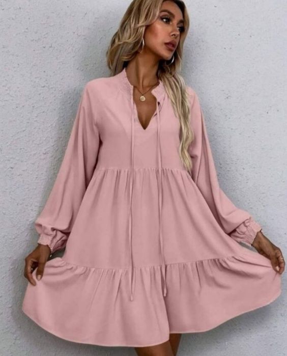 Продам сукню у відмінному стані.