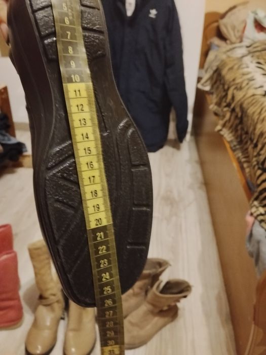 Жіночі чобітки 35.5 стелька