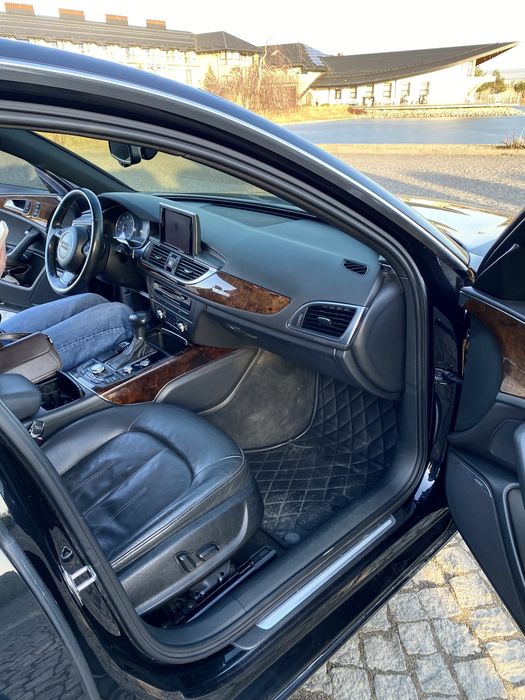Audi A6 2014 VIN WAUFGAFC7EN139837 фото оголошення 13 з 15