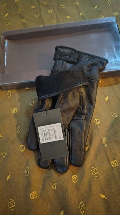 Luvas Calvin Klein