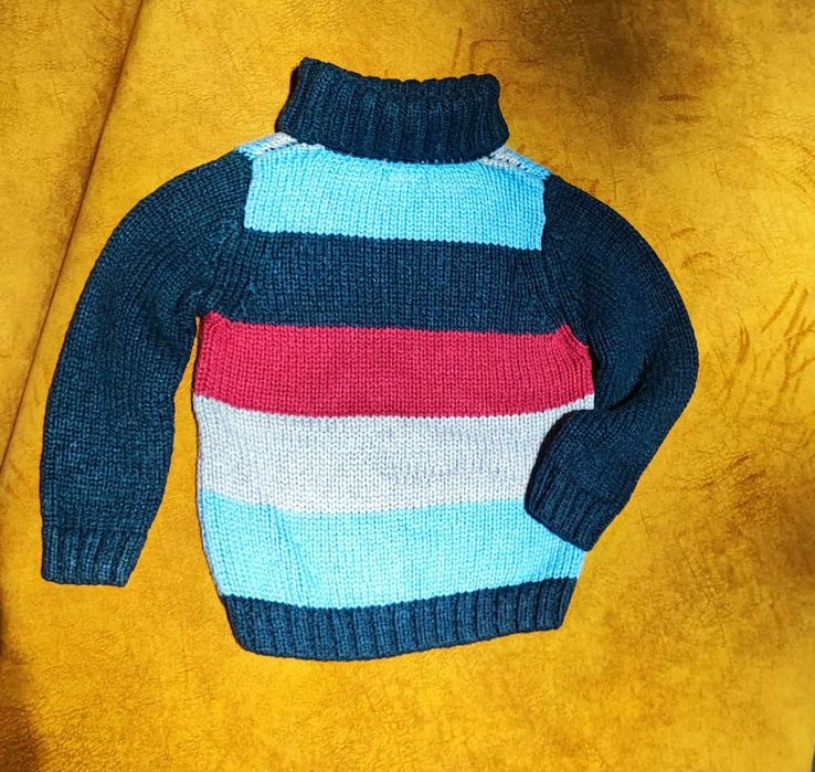 Sweter golfik jesienno zimowy 104 ciepły Sergent Major