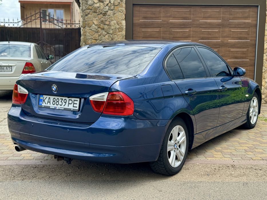 Bmw e90 320i Газ/бензин Автомат