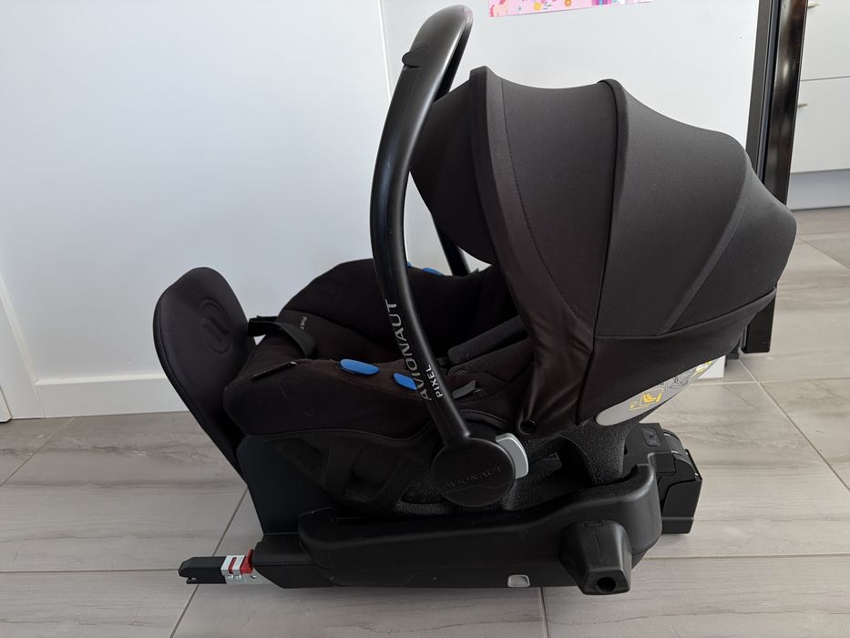 Fotelik samochodowy Avionaut Pixel Pro + baza ISOFIX