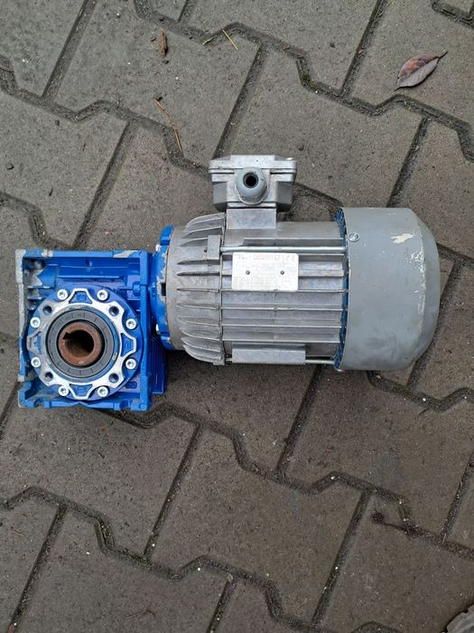 Okazja motoreduktor 0.37kw 32obr