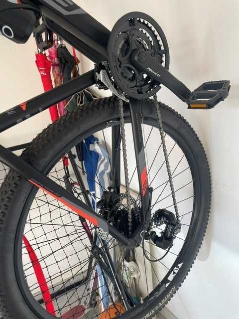 Bicicleta Eleven Vortex 1.0 com 25 km