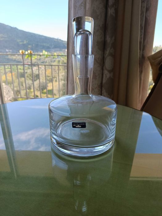 Garrafas e Jarra de Cristal