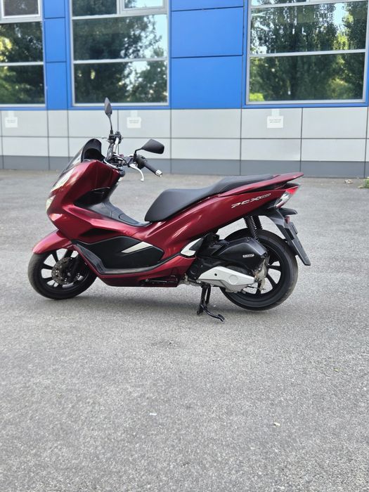 Макси-скутер HONDA PCX-150 2019