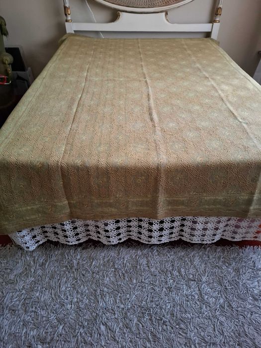 Colcha Verde ( Antiga )