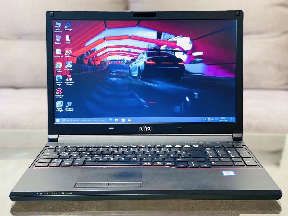 Fujitsu Е556/ i3-6100U/2.3 GHz/4 ГБ/SSD 128 ГБ/HD Graphics 520