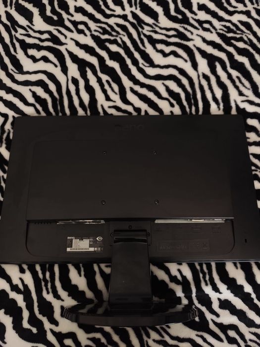 Monitor BenQ 22” Full HD 60Hz !