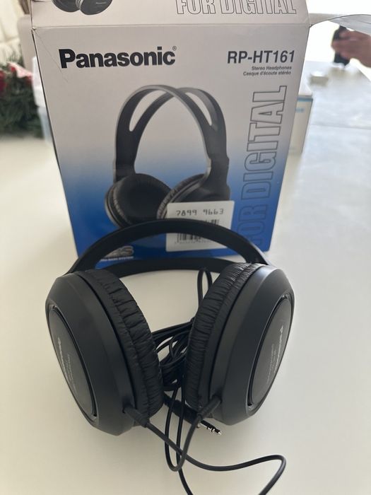 Бездротові навушники