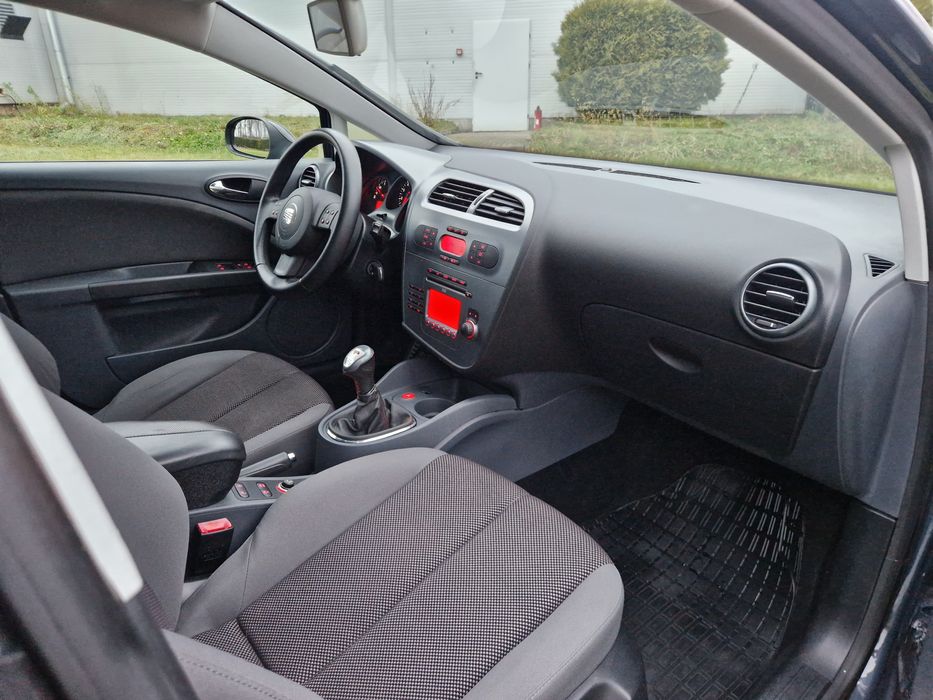 Seat Leon 1.8 T 160PS - 122 tys km z Niemiec