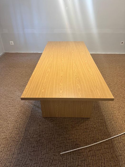 Stół konferencyjny 240x96