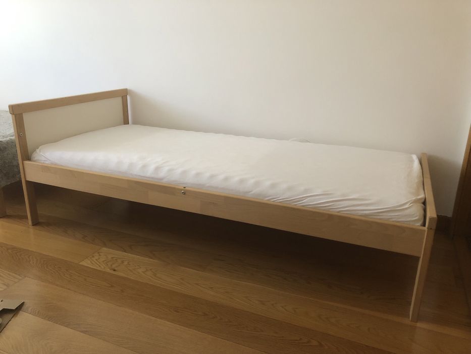 Cama criança, estrutura e estrado.