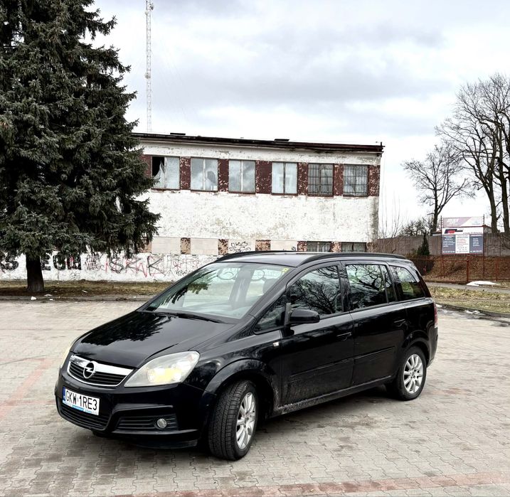 Opel Zafira 1.6 b siedem miejsc