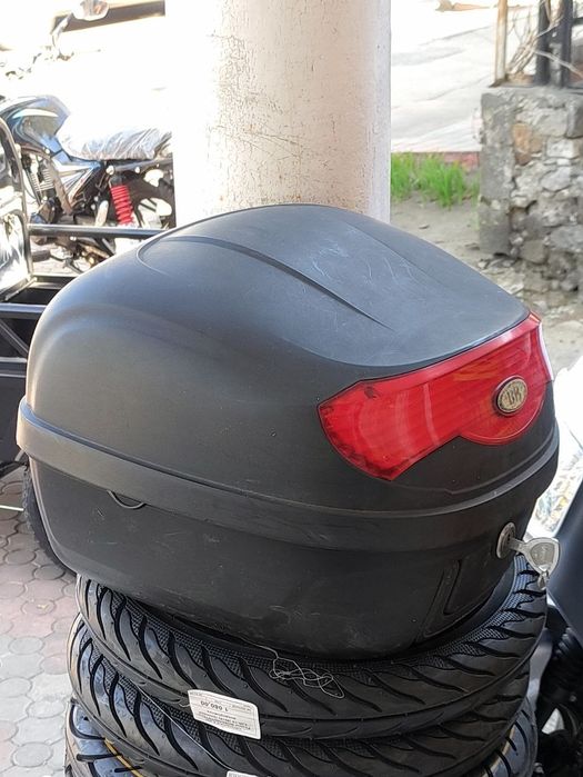 Продам кофр/ящик з кріпленням 30L
