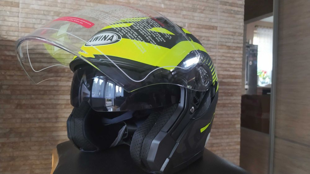 auper kask i cena  Awina z blendą