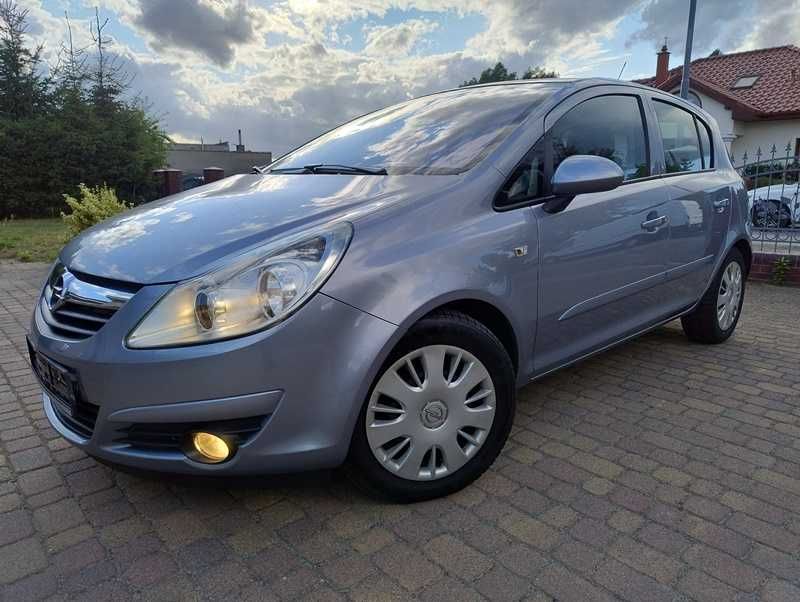 Corsa s-d-Klimatron-Tempomat-grzane fotel i kierownica-komp-parktronic-halogen