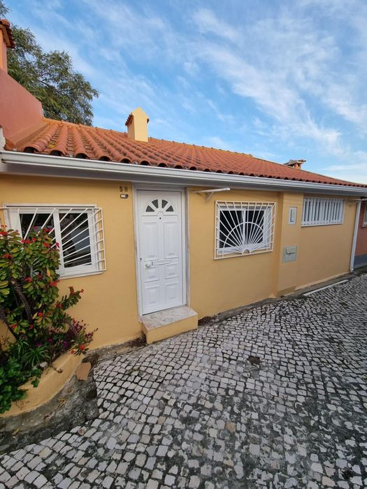 Quarto para Alugar - Marvila