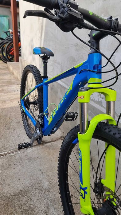 Cube Anallog гароший комплектації гарному стані