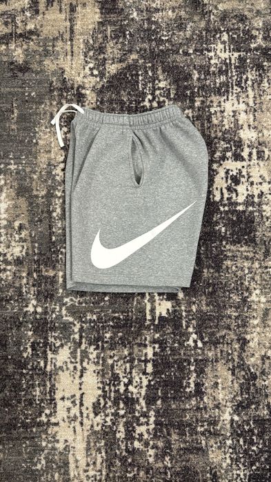 Шотры Nike big swoosh  M
