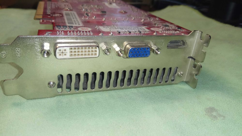 Видеокарта GeForce GTS250 E-GREEN 1Gb, 256bit (НЕРАБОЧАЯ)