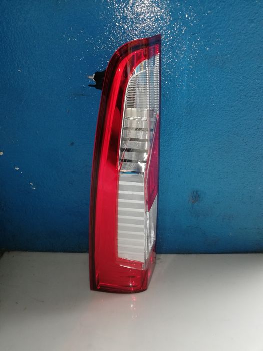 Farolim farol trás Renault masterIII Opel movano B Nissan nv 400 NOVO