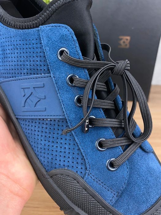 Buty Kazar Savo r. 42 - granatowe zamszowe sneakersy