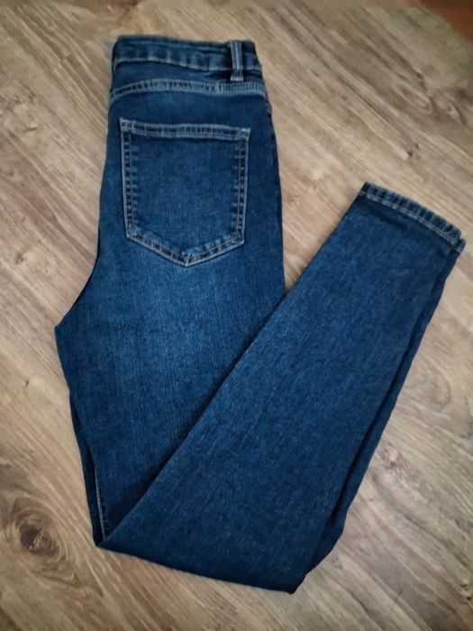 Jeansy damskie 38