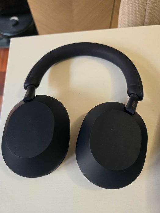 Headphones Sony Xm5