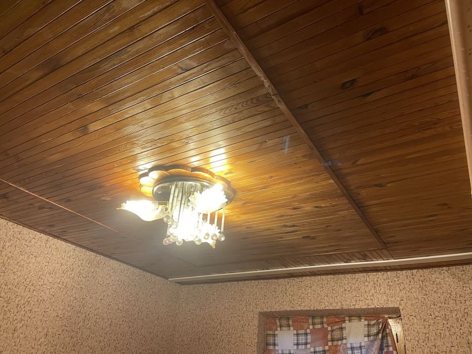 Капитальный Дом-Дача , 90 кв ; Гараж , Баня, подвал ; 25 сот приват ; р-он Терновой ( 22  км  Харьков).