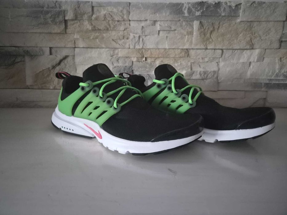 Buty sportowe do biegania NIKE 38,5