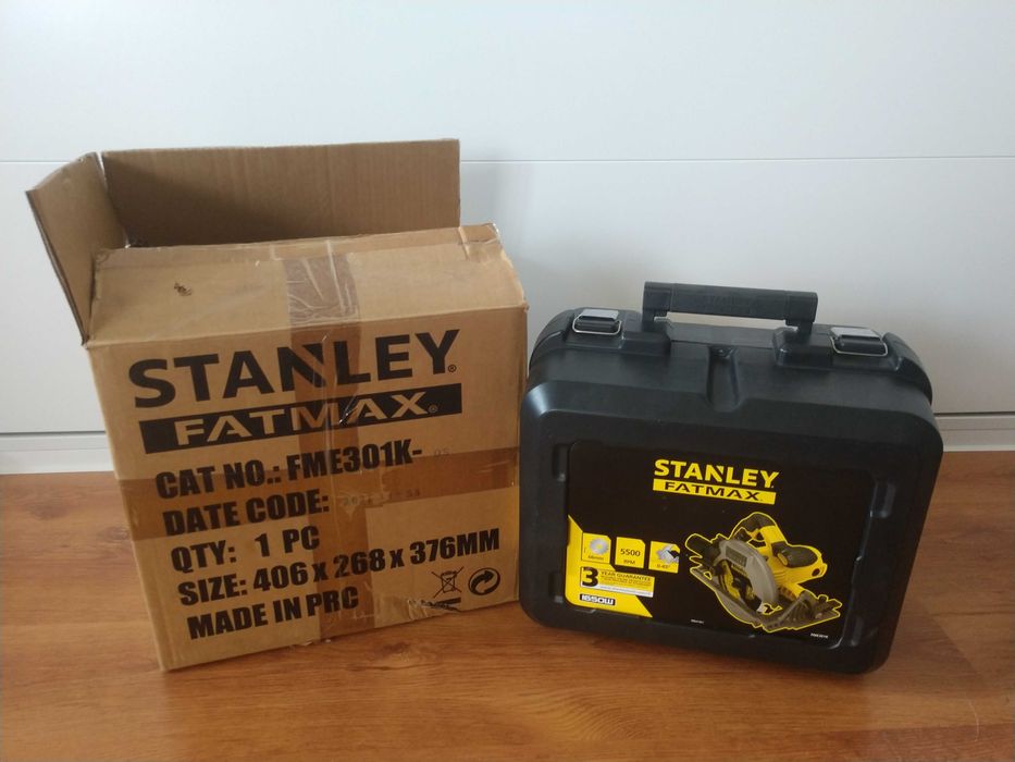 Pilarka,piła tarczowa do drewna Stanley FME301K,walizka