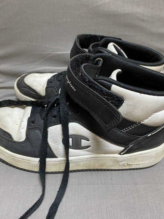 Підліткові кросівки високі кеди для хлопчика Champion 38.5 р