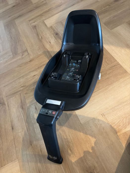 Maxi- Cosi Pearl Pro 2 z bazą 2wayfix