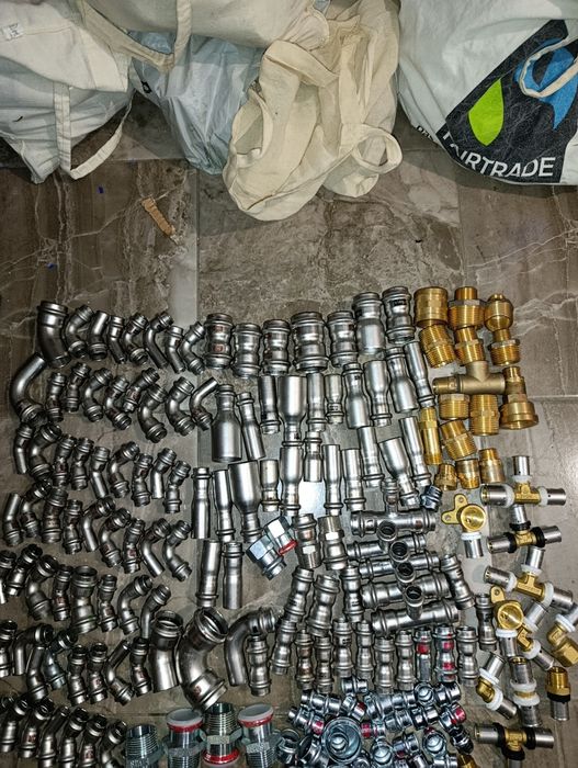 Kształtki zaciskane złączki pex viega temponox prestabo  mosiadz