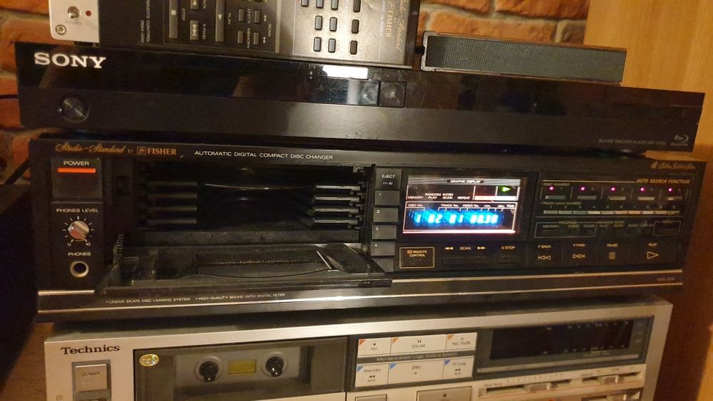 CD player Fisher DAC 205 zmieniarką 5 x CD z pilotem. Rarytas