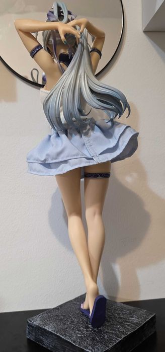Figurka anime 44 cm.