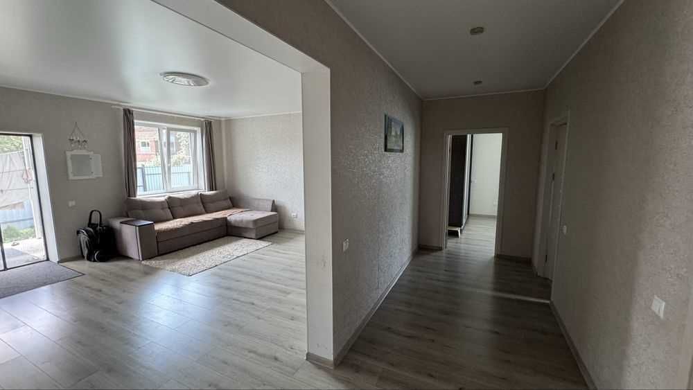 Окремий будинок з ремонтом