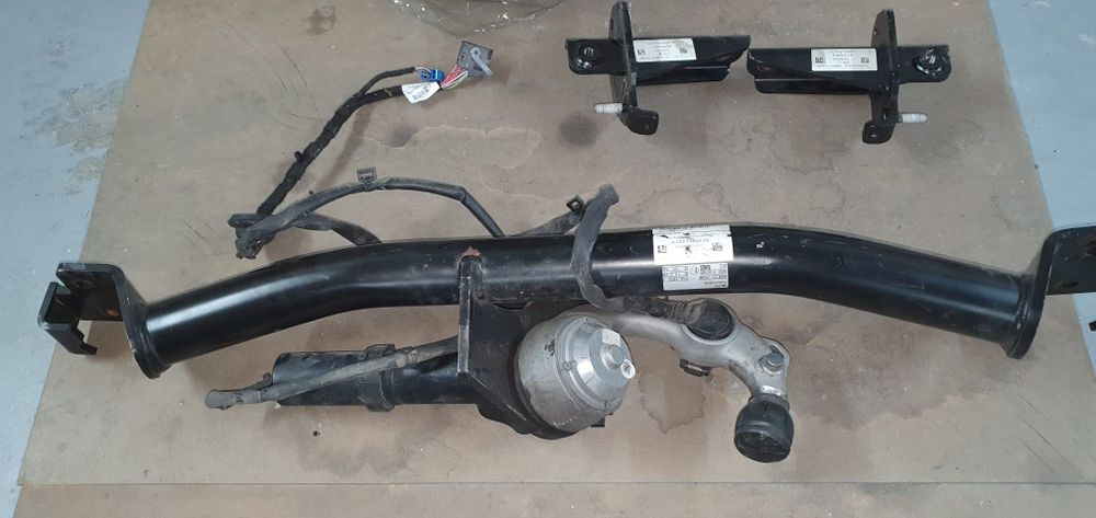 Engate Gancho Reboque original eléctrico Mercedes GLC X253