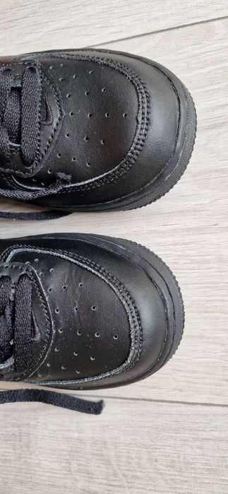 Nike Force 1 Mid czarne 28,5