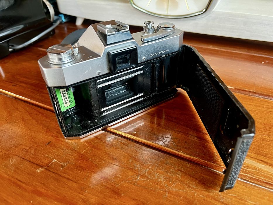 Antiga maquina fotografica TOPCON