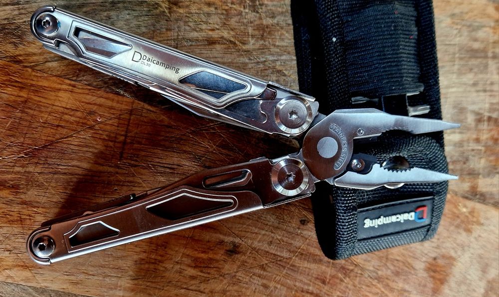 Solidny Multitool Daicamping DL30(Klon Leatherman Wave+) + Etui i Bity