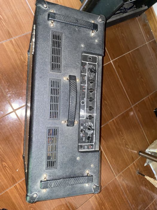 Amplificador de guitarra VOX ad100 vt xl 2x12