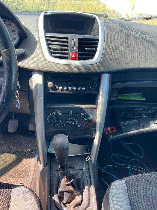 Peugeot 207 para peças