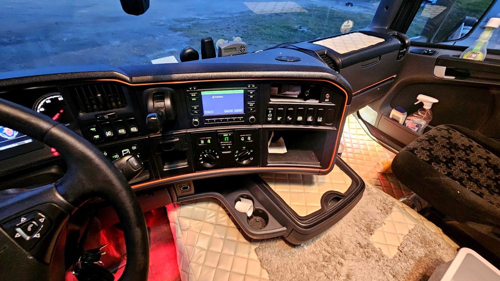 Scania r410 2015 rok