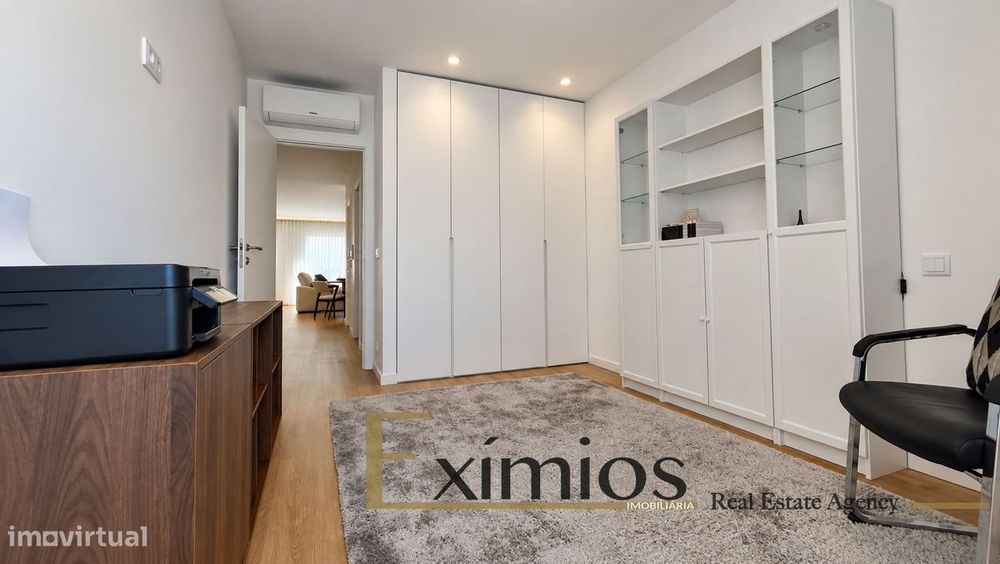 Apartamento T2 com garagem fechada, em Vila do Conde
